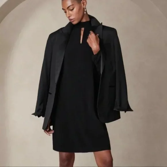 Banana Republic Black Sheath Mini Dress Long Sleeve 10 Tall Banana Republic Black Sheath Mini Dress Long Sleeve 10 Tall